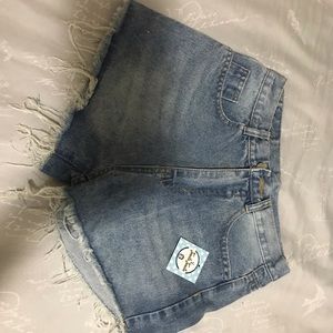 Jean short